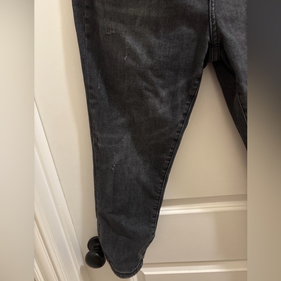 JUDY BLUE Jeans Women 15/32 Washed Black Skinny Fit Capri Distressed Stretch - Picture 4 of 9